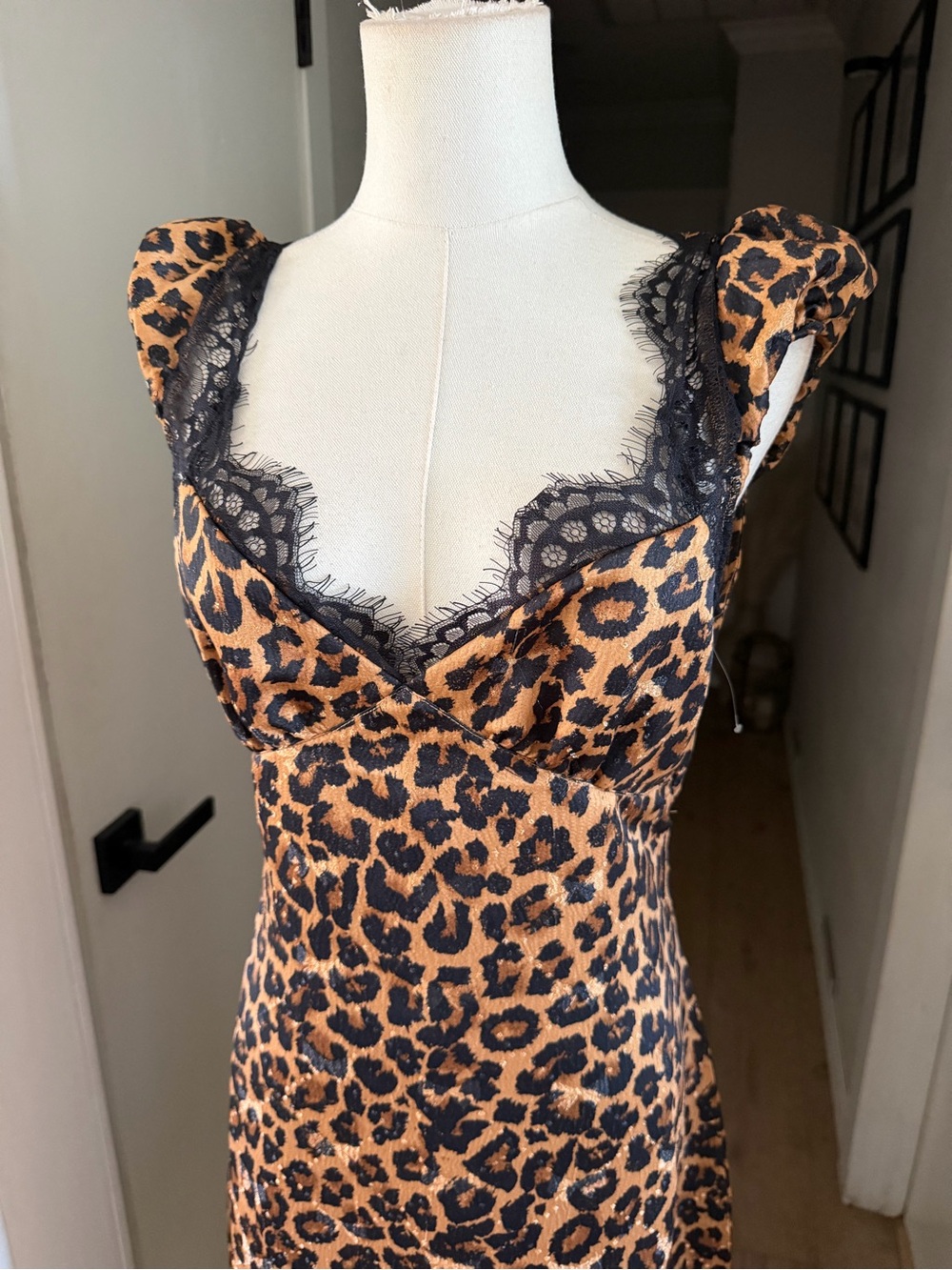 Free People Foolish Heart Leopard Print Lace Midi Dress Sz XS MSRP $128 NEW - Picture 5 of 10